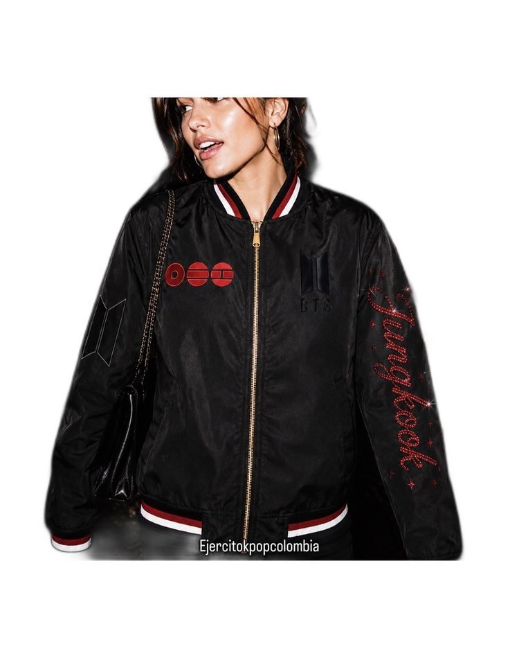 Chaqueta negra bordada
